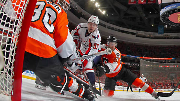 Capitals-Flyers-Redkoles_0.jpg